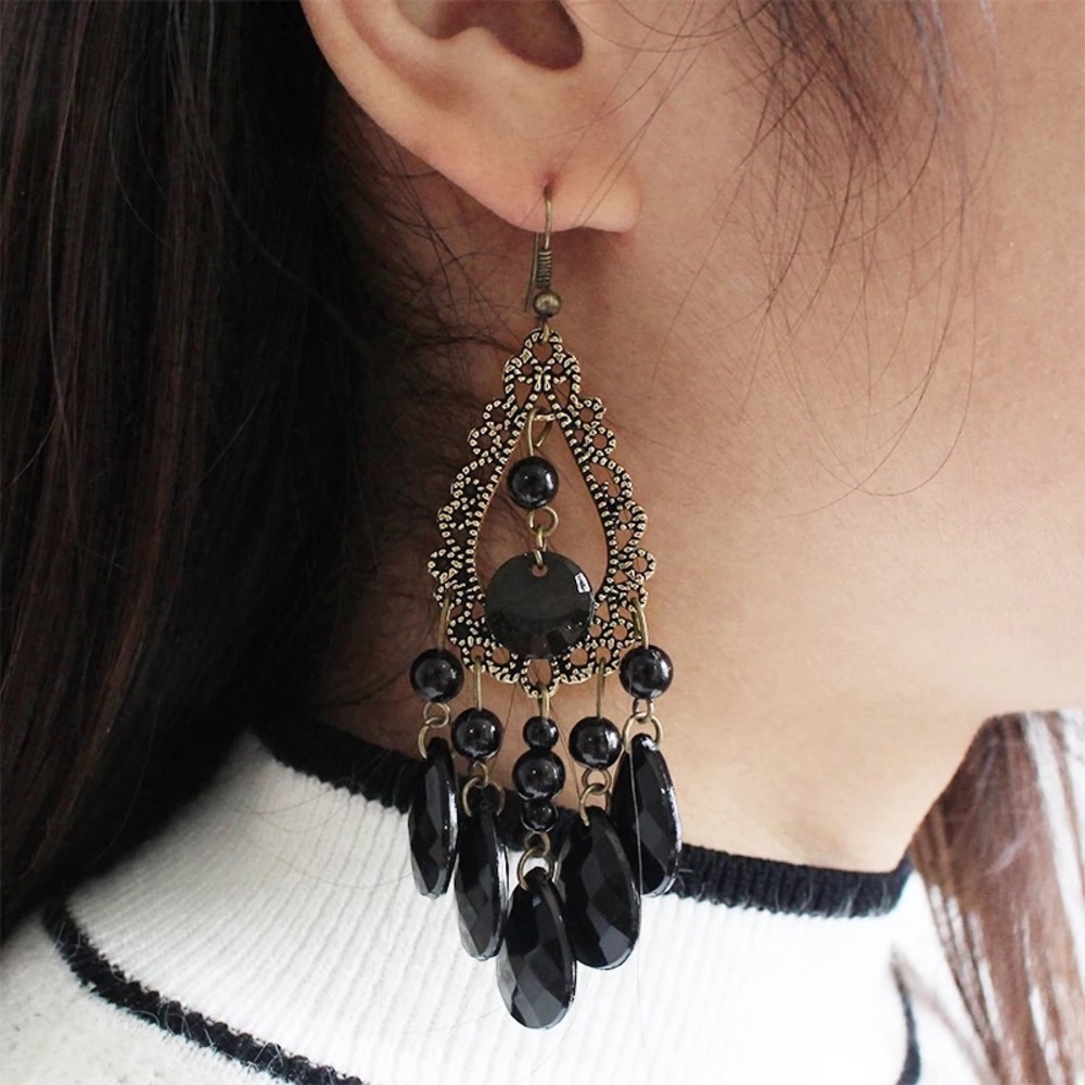 Earrings - Picture 4 of 6